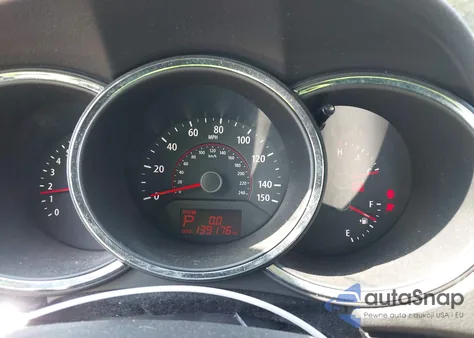 2011 Kia Sorento Lx V6 из США, поврежденный, VIN 5XYKTDA26BG061132